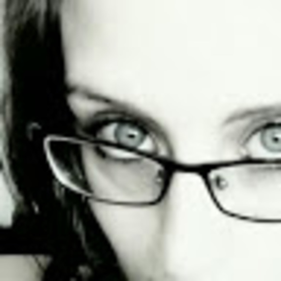 Meet your Posher, Jessie - Picture 1 of 1